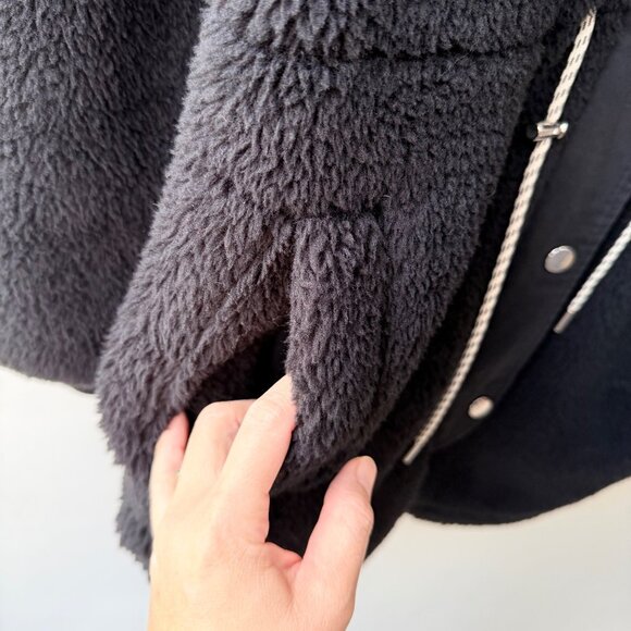 Varley Jamie Sherpa Jacket Black Women’s Size XS Q1 - Picture 10 of 14